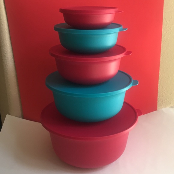 VINTAGE TUPPERWARE  ALOHA HOME™ 5 PC. BOWL SET  RED & BLUE - Picture 5 of 7